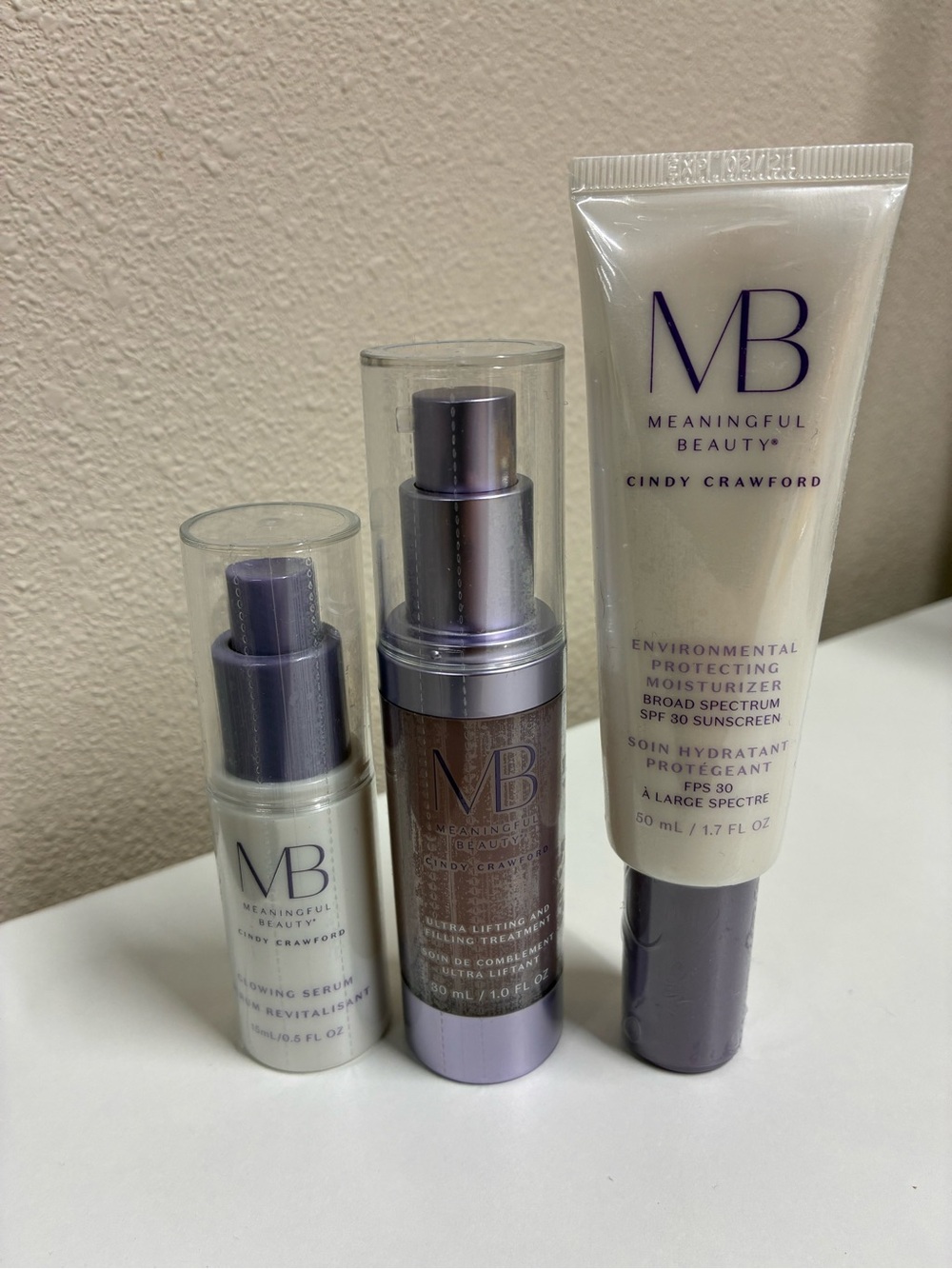Meaningful Beauty Cindy Crawford Environmental Protecting Moisturizer - White